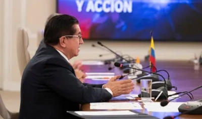 El Ministro de Salud, Fernando Ruiz.