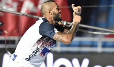 La celebración de Freddy Hinestroza.