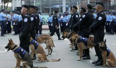 Policías de Nicaragua.