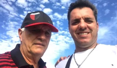 El Técnico Julio Comesaña con su hijo Alejandro Martin Comesaña.