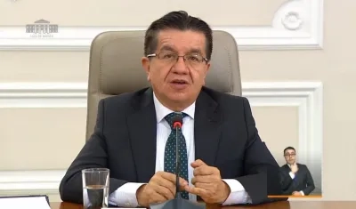 Ministro de Salud, Fernando Ruíz.