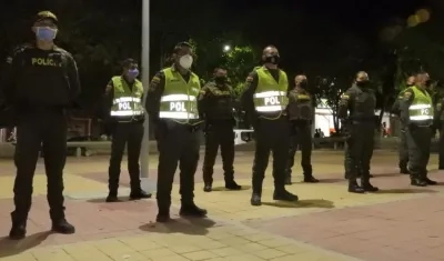 Policías que realizaron recorridos.