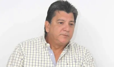 Alberto Borelly Borelly, Consejero de la CRA.