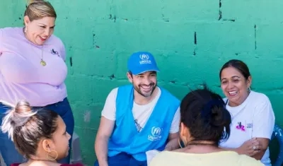 Actor Alfonso Herrera, embajador de buena voluntad de la AcActor Alfonso Herrera, embajador de buena voluntad de la Acnur.nur.