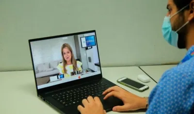 Gobernadora Elsa Noguera instó a constructores a estructurar proyectos para todos los municipios.