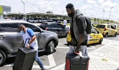 Juan Diego Tello a su arribo a Barranquilla. 