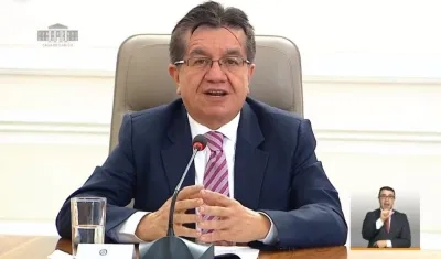 Ministro de Salud, Fernando Ruíz.