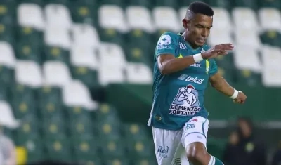 William Tesillo, jugador del León. 