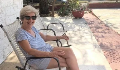 Lola Salcedo Castañeda, Q.E.P.D