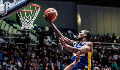 Antonio Peña, nueva contratación de Titanes. 