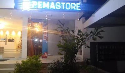 Relojería Pemastore.