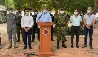 El ministro de Defensa, Carlos Holmes Trujillo.