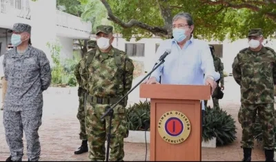 El Ministro Carlos Holmes Trujillo en su reciente visita a Santa Marta.