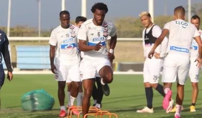 Entrenamiento del Junior antes de viajar a Medellín.