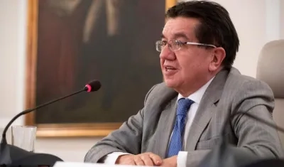 El Ministro de Salud, Fernando Ruiz.