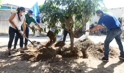 Así dieron inicio a las obras.