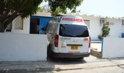La mujer falleció cuando recibía atención médica en el puesto de salud de Gaira. 