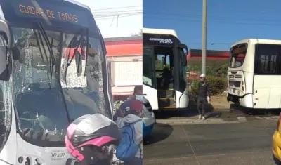 Así quedaron los buses tras el choque. 