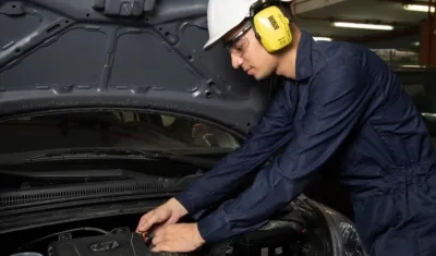 Comience el año trabajando, postúlese a una vacante del Sena.