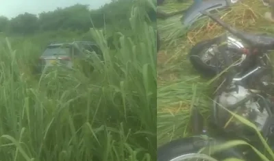 Los dos vehículos tras quedar en la zona enmontada. 