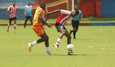 Junior logró su primer triunfo ante Real Cartagena.