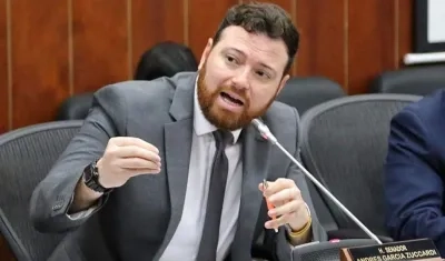 El senador Andrés García Zuccardi.