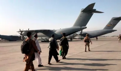 Imagen del éxodo de afganos.