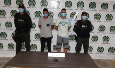 Los dos capturados fueron dejados a disposición de la Fiscalía. 