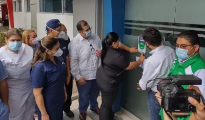 MiRed recibió el sello 100% vacunación.