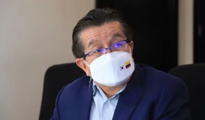 El ministro de Salud, Fernando Ruiz.