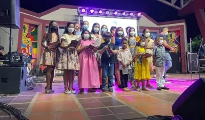 Los niños que participaron.