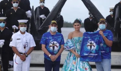 Valeria Charris, Reina del Carnaval de Barranquilla y capitana de la carrera Soy Marino. 
