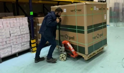 Imagen de las vacunas que llegaron.