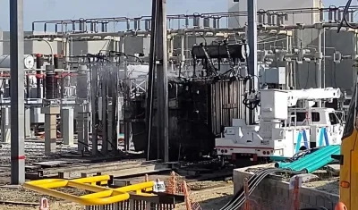 Así quedó el transformador tras el incendio.