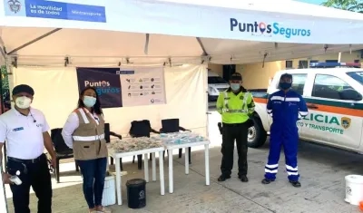 El punto seguro instalado en la Vía al Mar.