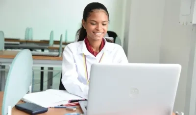 Son más de 27 mil cupos en 17 programas de formación, 12 técnicos, 3 tecnólogos y 2 especializaciones tecnológicas.