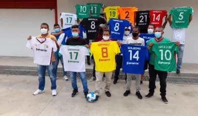 Elencos participantes del torneo. 