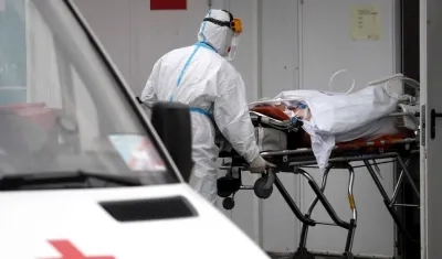 Las autoridades atribuyen el incremento de los casos y de la mortalidad a la agresividad de la variante delta.