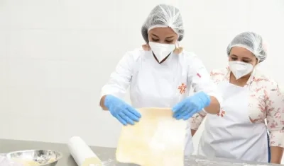 El sector de alimentos y bebidas es uno de los que genera oportunidades laborales.