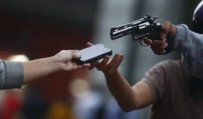 Uno de los delitos de mayor impacto es el atraco a mano armada. 