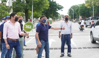 Jaime Pumarejo en la apertura de la segunda fase de la canalización del arroyo.