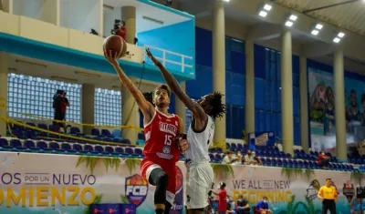 Selem Safar, figura de Titanes. 