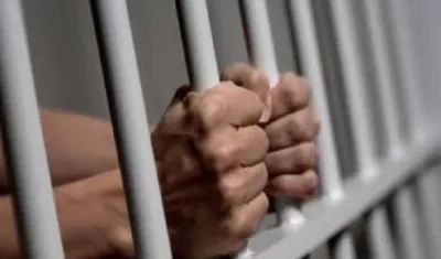 El hombre fue asegurado en centro carcelario. 