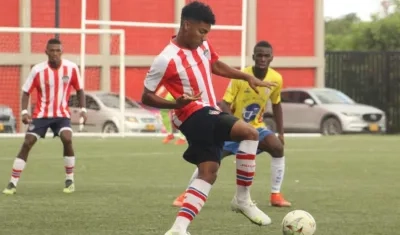 Junior toma parte de este torneo. 