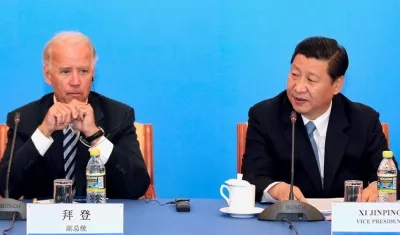 Presidente de Estados Unidos, Joe Biden (izda), y su homólogo chino, Xi Jiping (dcha). 
