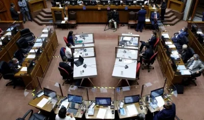 Senado de Chile durante la discusión y posterior votación de la Acusación Constitucional contra el presidente  Sebastián Piñera.