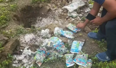 Alimentos hallados enterrados. 