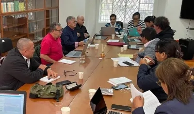 Consejo político de exmiembros de las FARC.