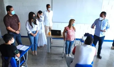  La Gobernadora Elsa Noguera durante su visita a la sede de Uniatlántico en Sabanalarga