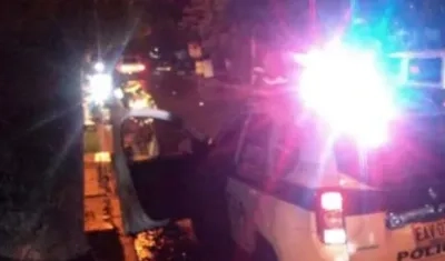 La Policía en el lugar donde ocurrió la balacera. 